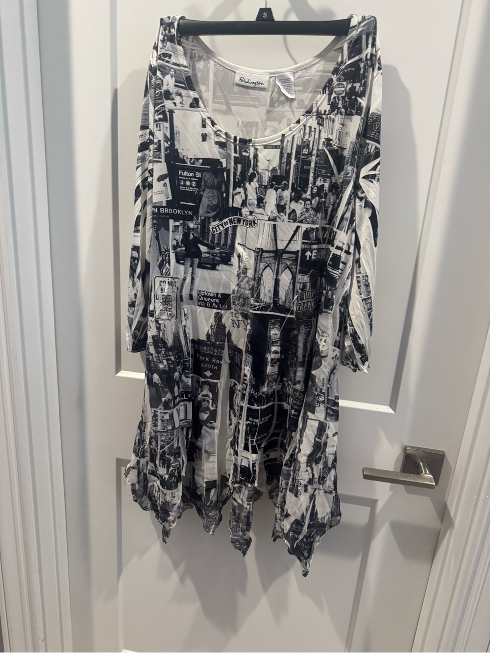 Patchington Black & White Cityscape Tunic